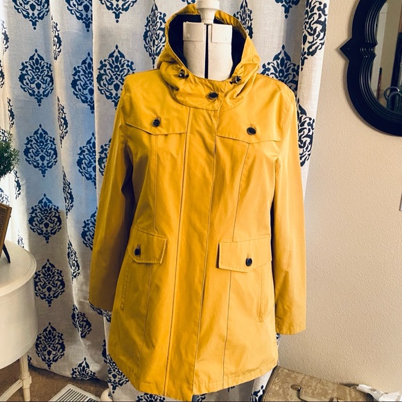 pendleton yellow raincoat